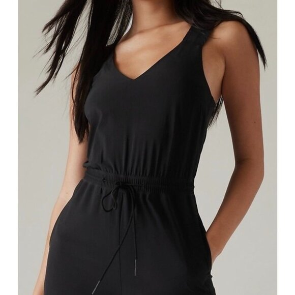 Athleta Savannah Strap Jumpsuit 8 Black V Neck Pockets Casual Travel Athleisure - Picture 3 of 11